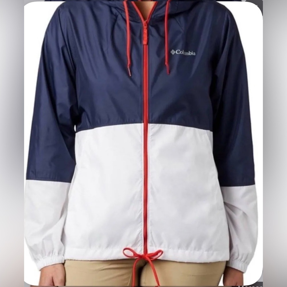 Women’s Columbia wind breaker
